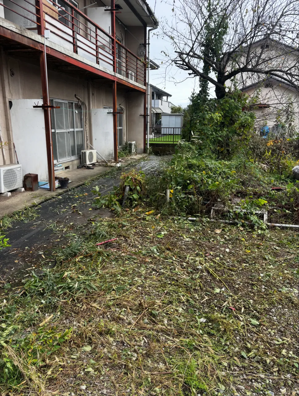 本日はお得意様のご依頼により、宇都宮市で草刈りをしてまいりま...